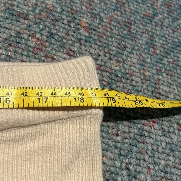 NWT Ladies XL Gap Skating Style skirt - Picture 4 of 7